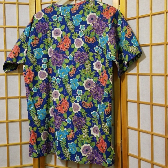 Scrub Blouse, New - Picture 3 of 3